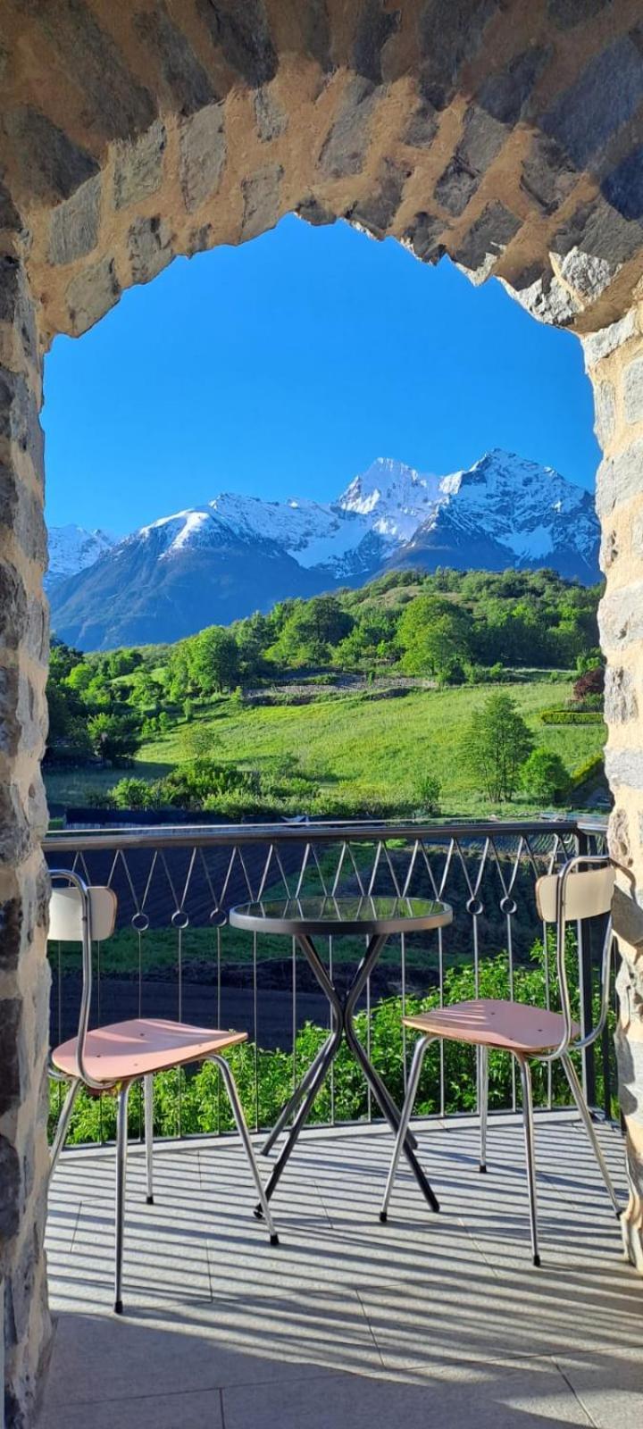 Aosta Stunning Panoramic Views From Modern Two Bedroom Apartment Экстерьер фото